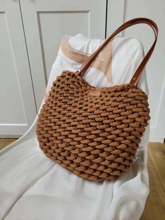 Torba z sznurka bawełnianego handmade na jesień w kolorze karmelowym 