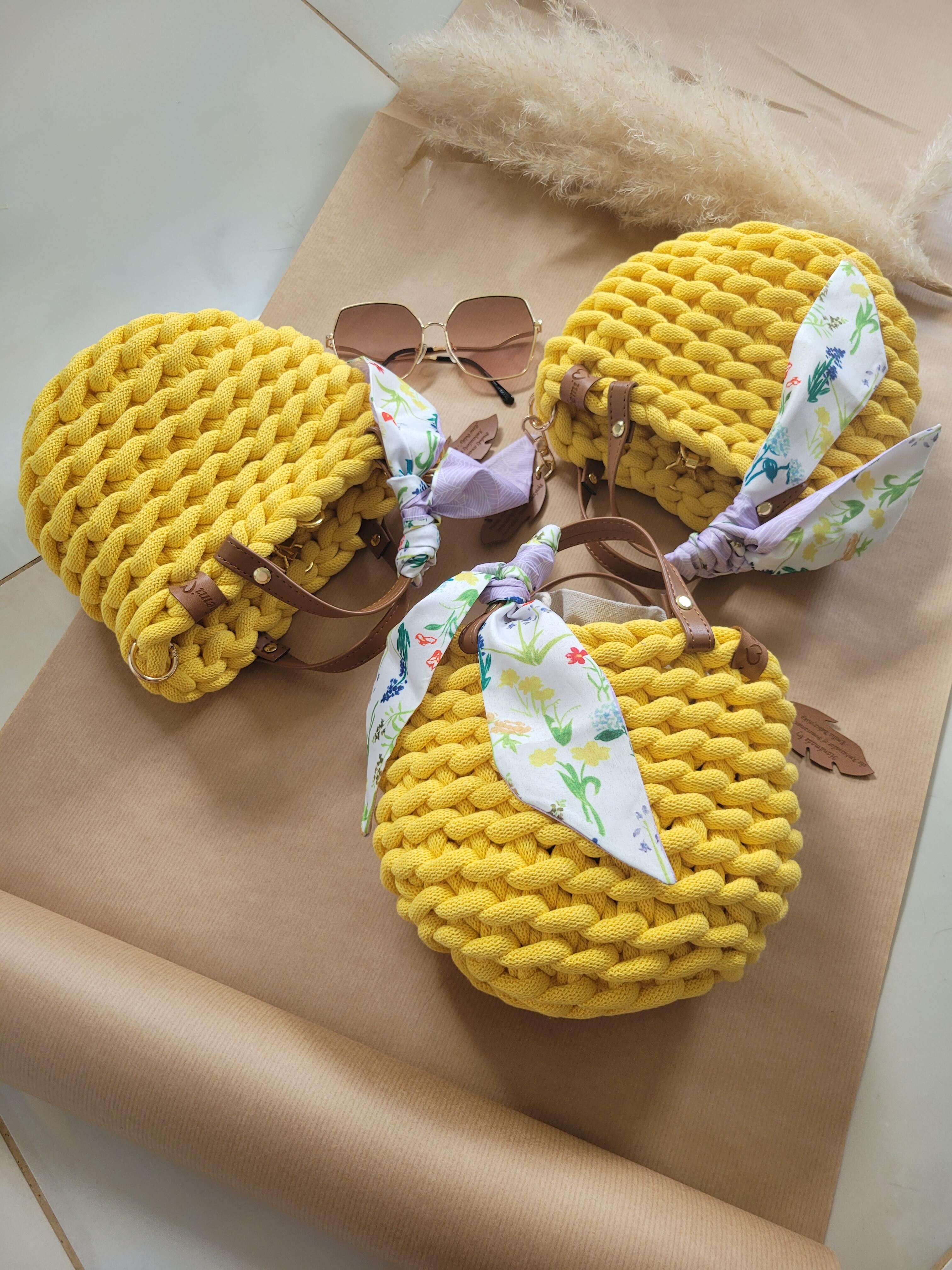 torebka handmade cytrynowa ze sznurka z apaszka 